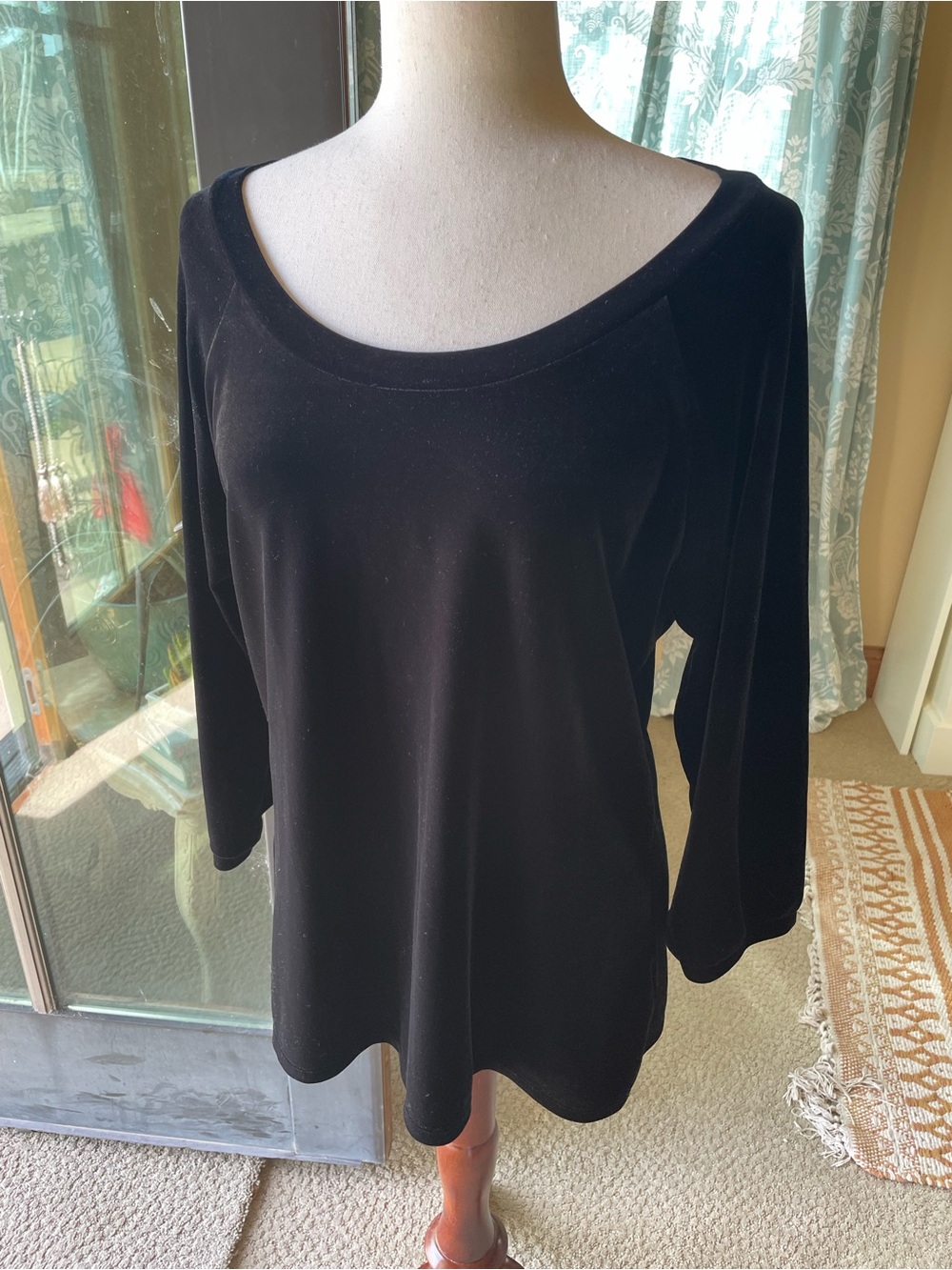 J. Jill black velvet scoop neck top